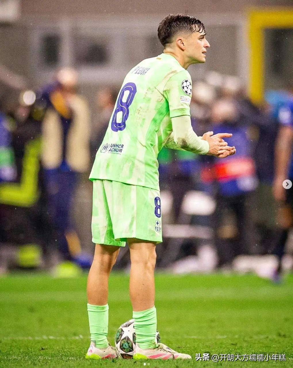 开云体育app-KT力克GEN，Caps线上压制力十足宿敌对决淘汰赛，点燃全场激情