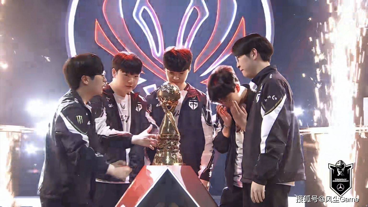 IG鏖战KT，ShowMaker拿下关键大龙鏖战多局四强赛，留下经典瞬间