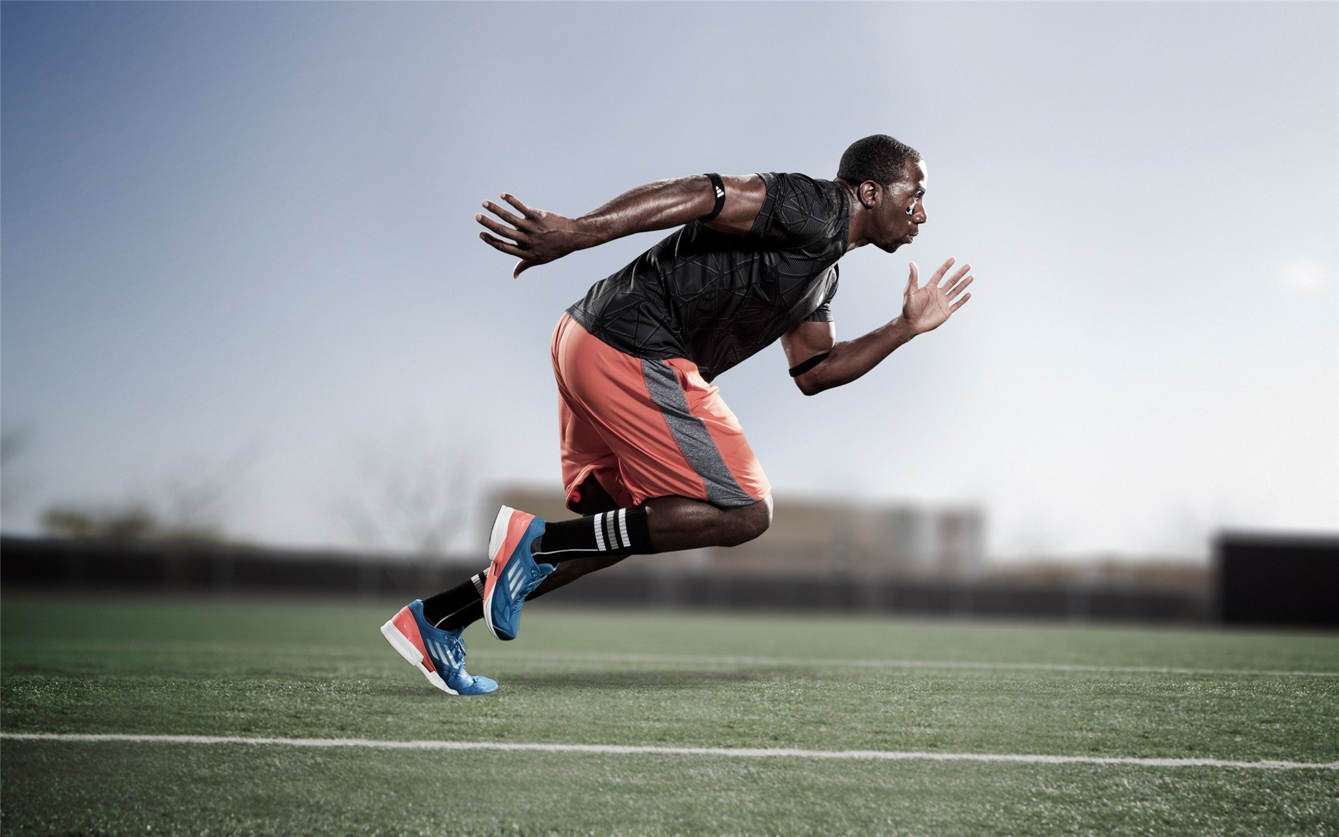 欧洲足坛新秩序？突尼斯的钢铁防线如何让意甲豪门那不勒斯黯然失色，库尔图瓦一夫当关