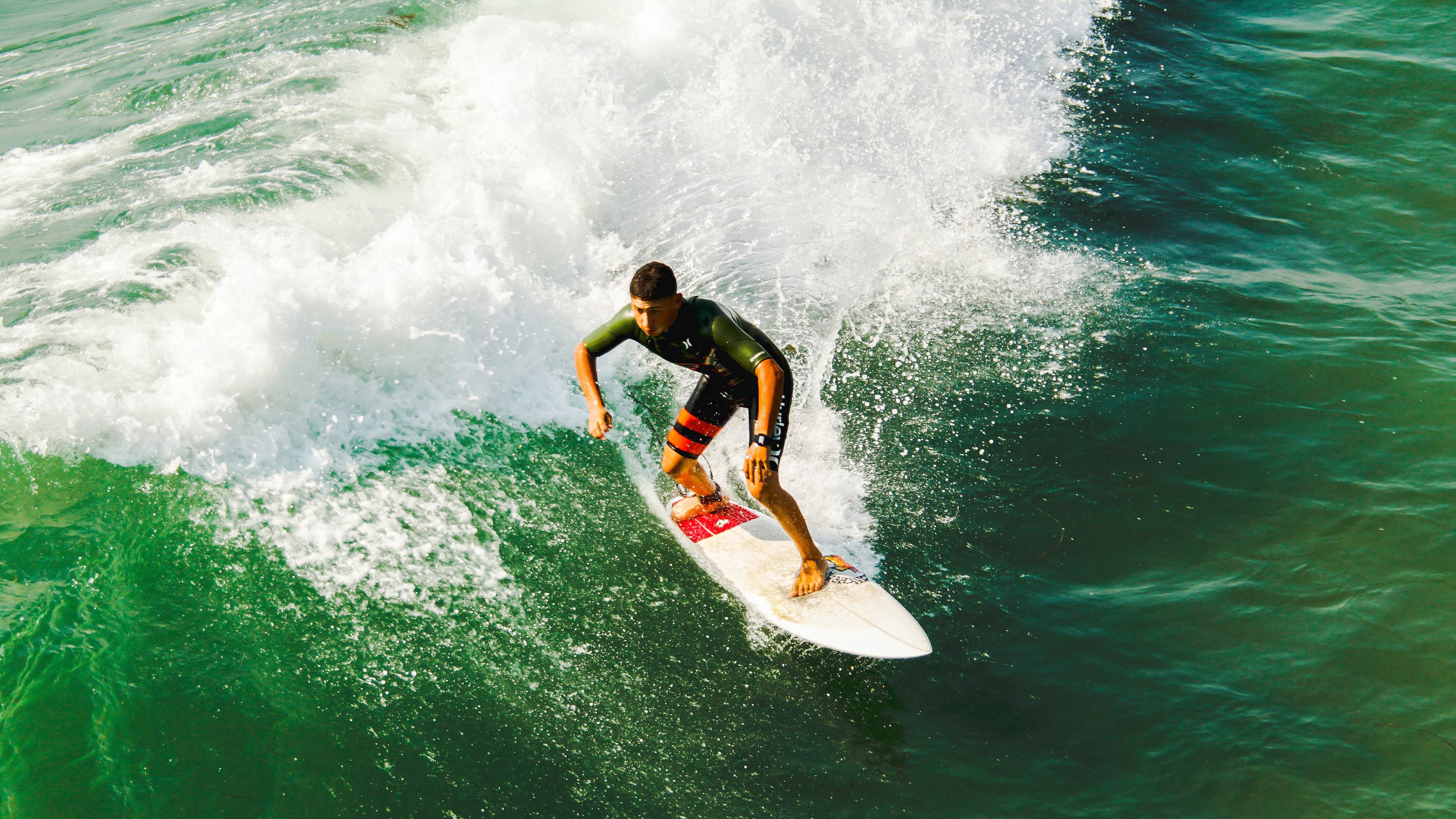 引擎轰鸣,绿茵超车,加克波如何像F1冠军车手般,在年度争冠赛道上接管比赛