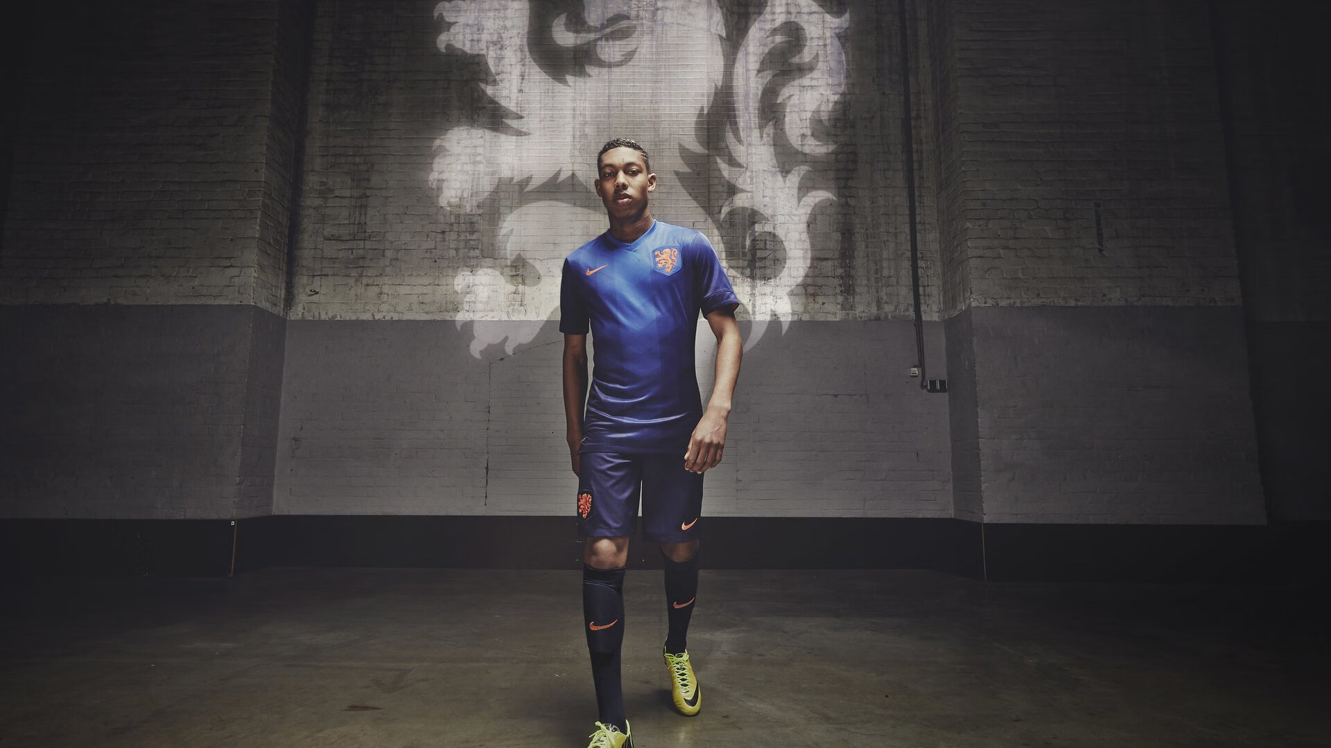 霍勒迪戴表!掘金险胜黄蜂背后,被低估的4000万先生如何改写剧本